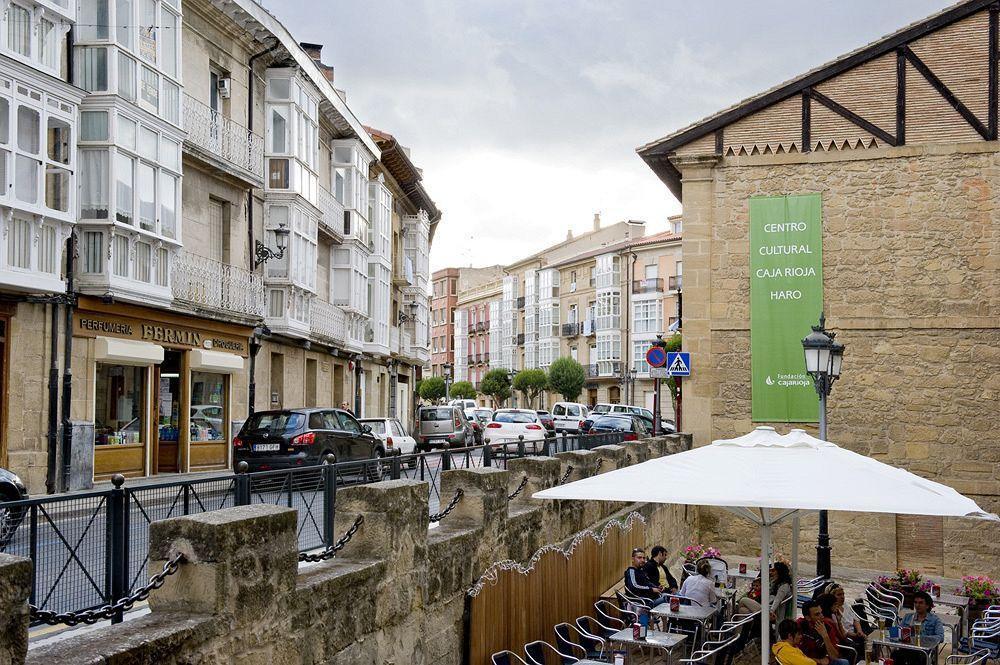 הארו Apartamentos Turisticos Los Zapatos Morados מראה חיצוני תמונה